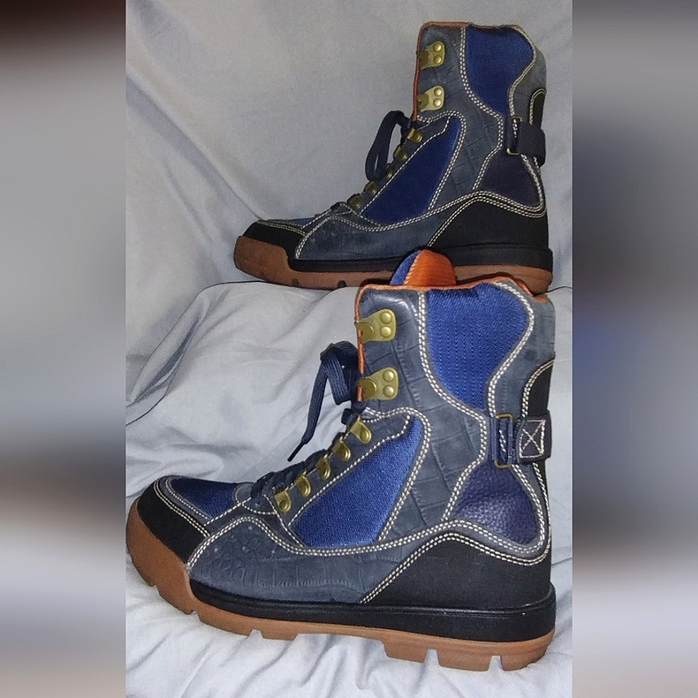 Sumikko Men's Venus Boots From Finish Line, Blue/Orange, M10.5/W12